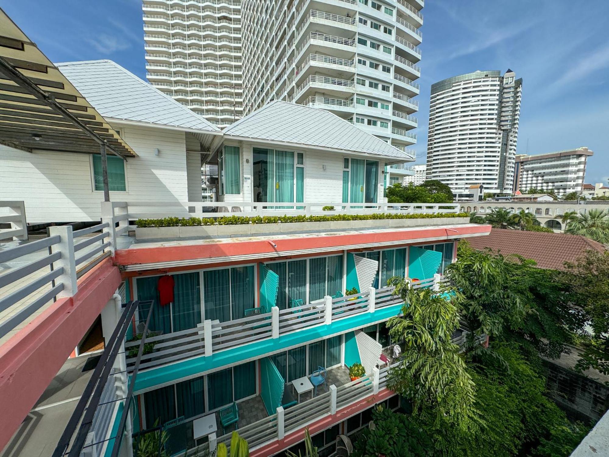 Hotel Bbhouse Pattaya Exterior foto